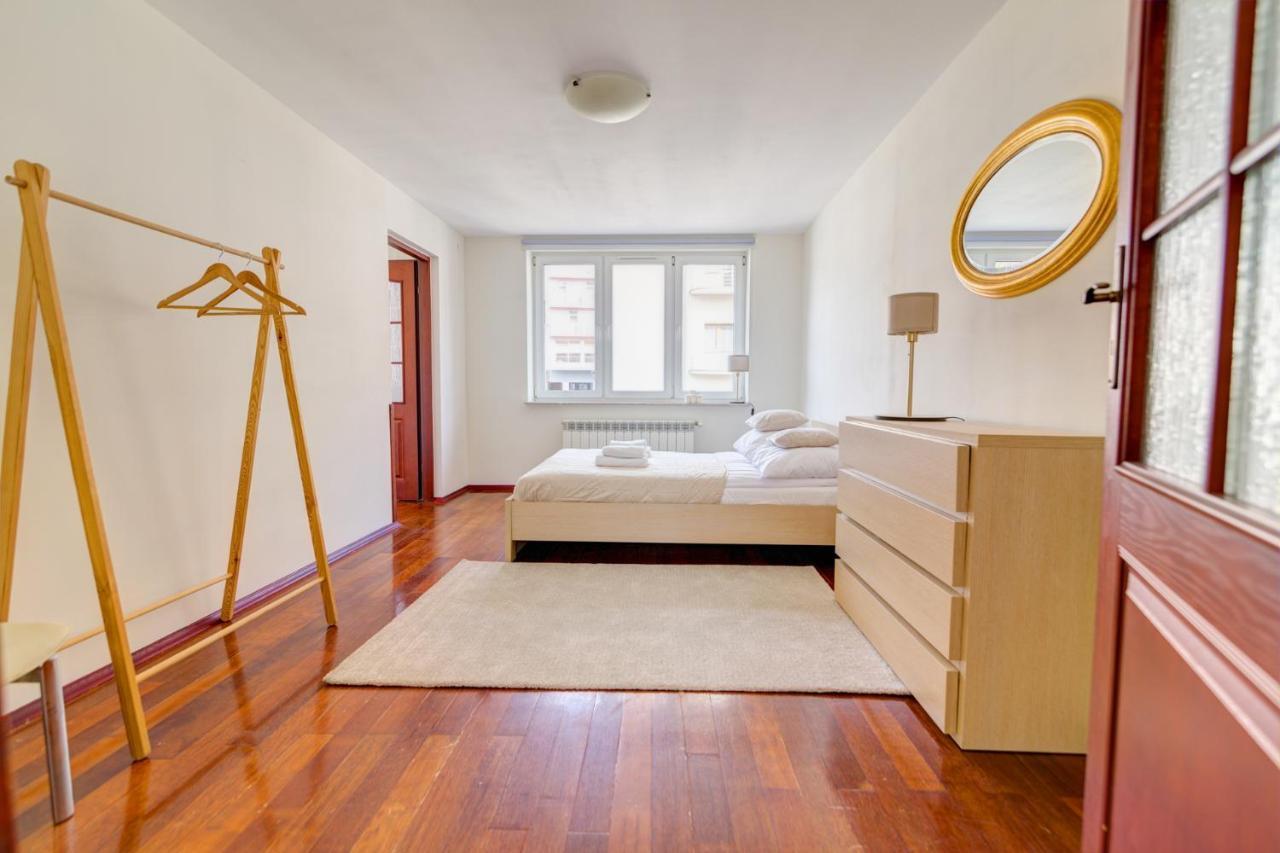 Krynica Apartamenty 100M Duzy Apartament, Salon + 3 Sypialnie Przy Deptaku Exteriör bild